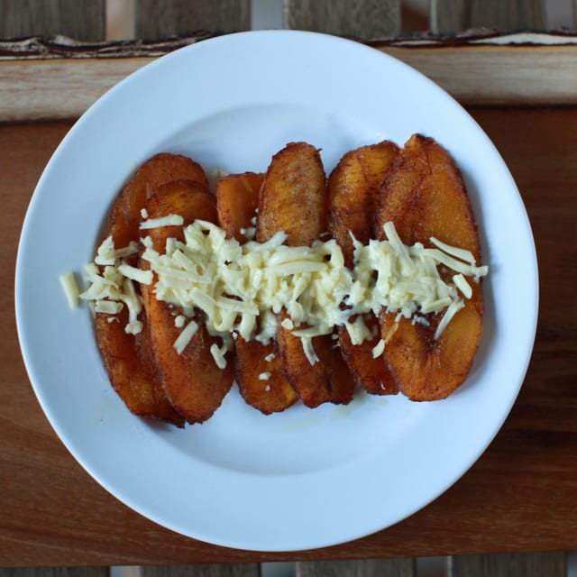 Sweet Plantains with White Cheese - Platanitos.