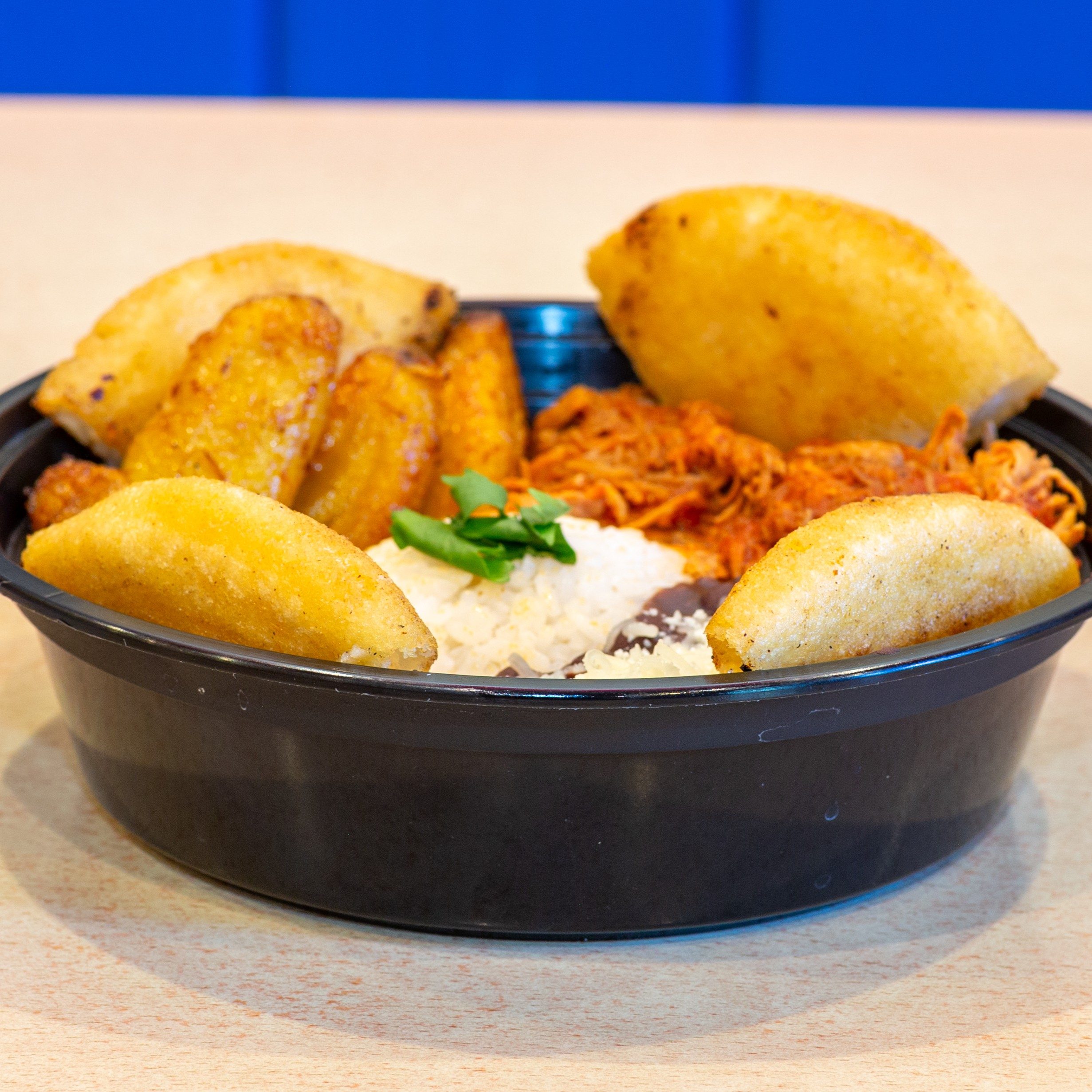 Pabellon Bowl - Bowl de Pabellón.