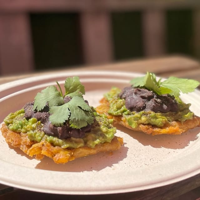 Tostones.